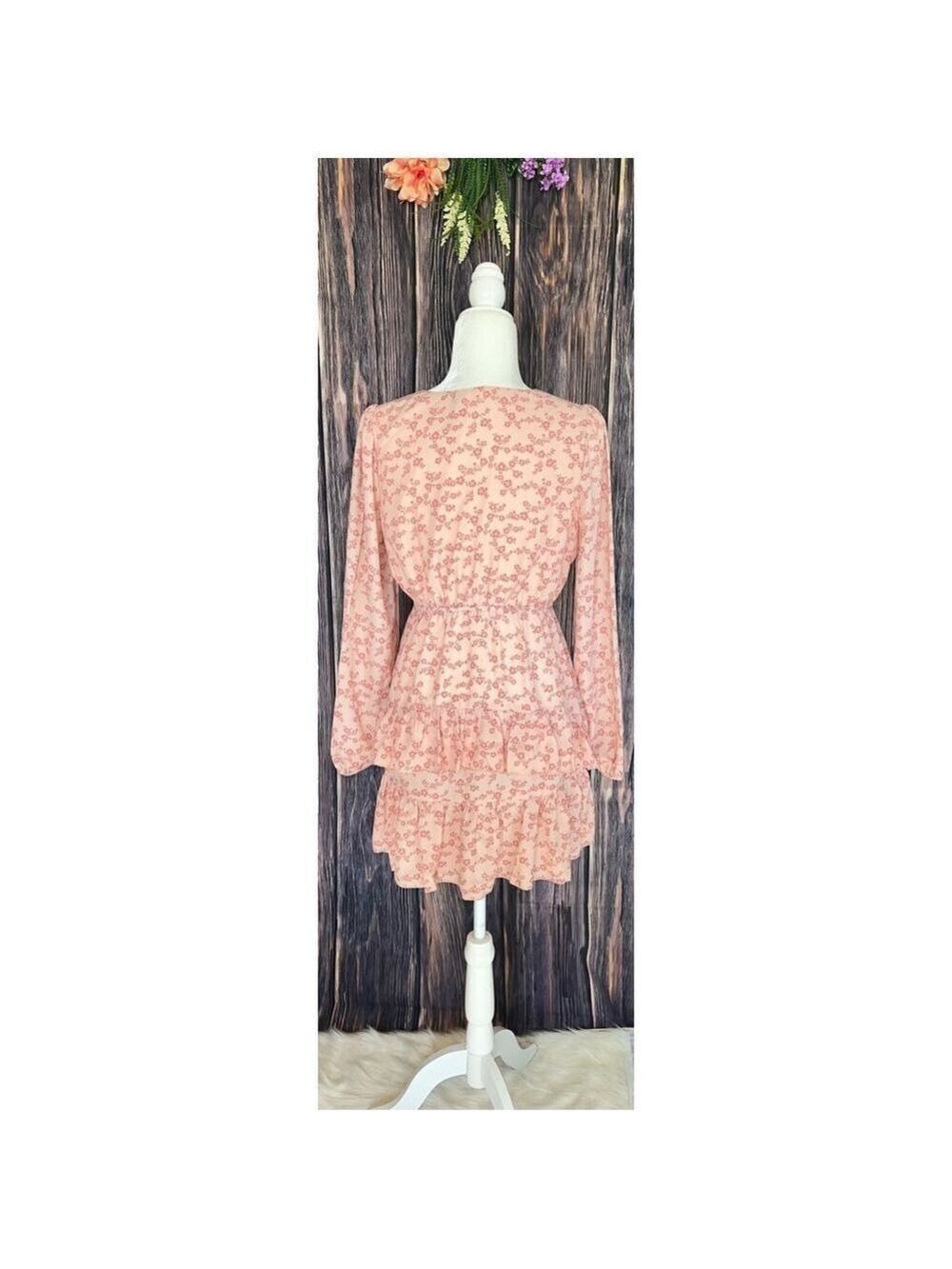 Forever XXI Ruffled Mini Dress (Med) - Picture 2 of 7